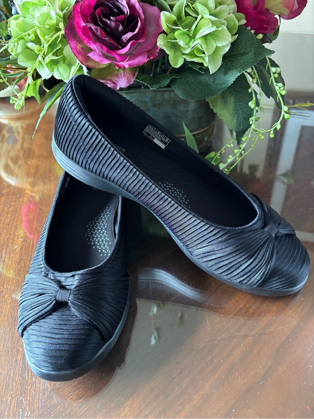 Skechers GO Dreamy Bella Shoes Size 10